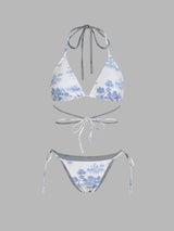 Ensemble bikini dos nu motif toile de Jouy avec sarong assorti