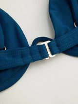 Ensemble bikini uni à armatures col V avec bretelles réglables