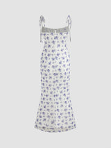 Robe longue en dentelle florale à encolure cœur et laçage