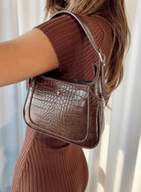 Peta & Jain Gaga Brown