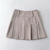 Pleated Short Skirt