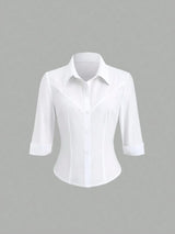 Chemise élégante avec cravate et manches 3/4