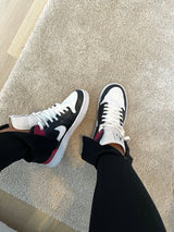 Pantalon fendu zippé