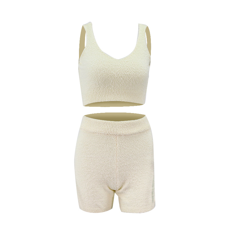 Two-piece sleeveless sweater shorts
