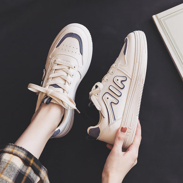 sports women's old shoes