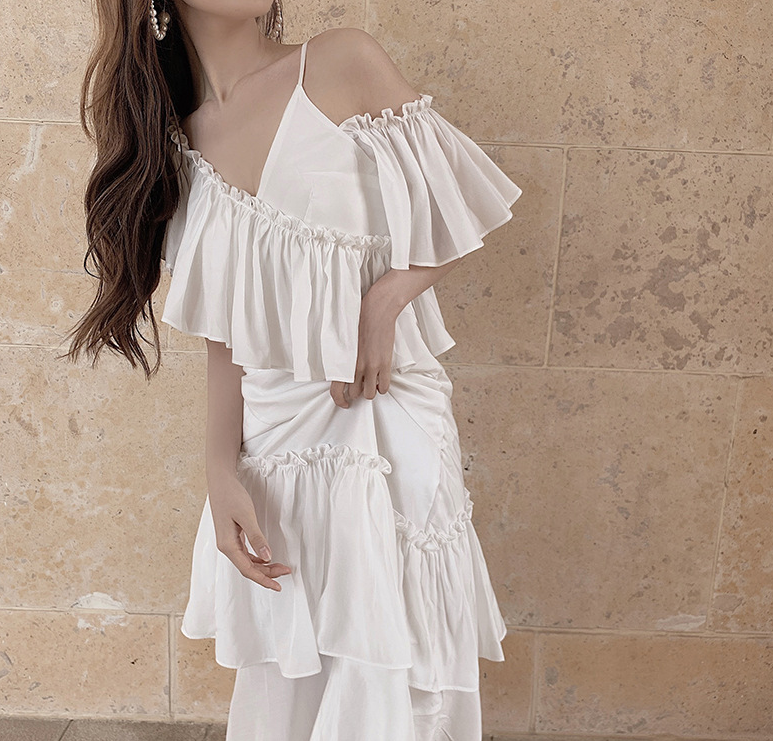 Sling ruffled off-shoulder slim dress