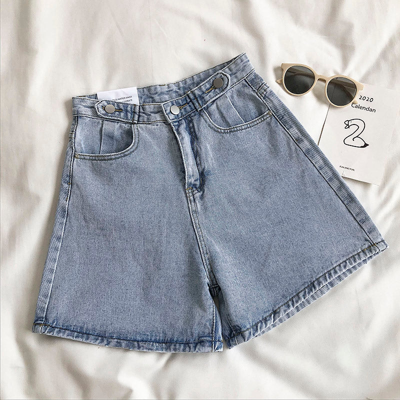 Plain denim shorts