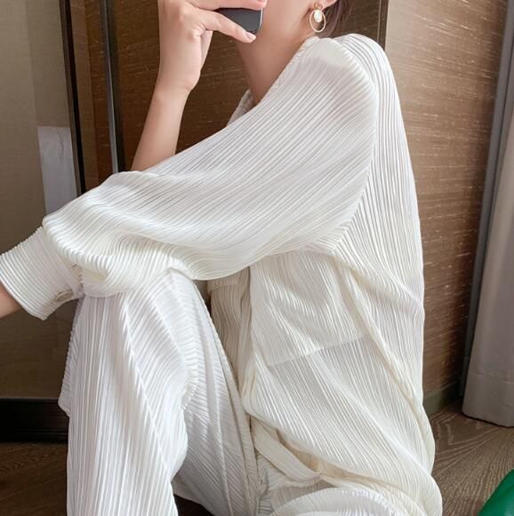 White Casual Breathable Pleated Two Piece Suit