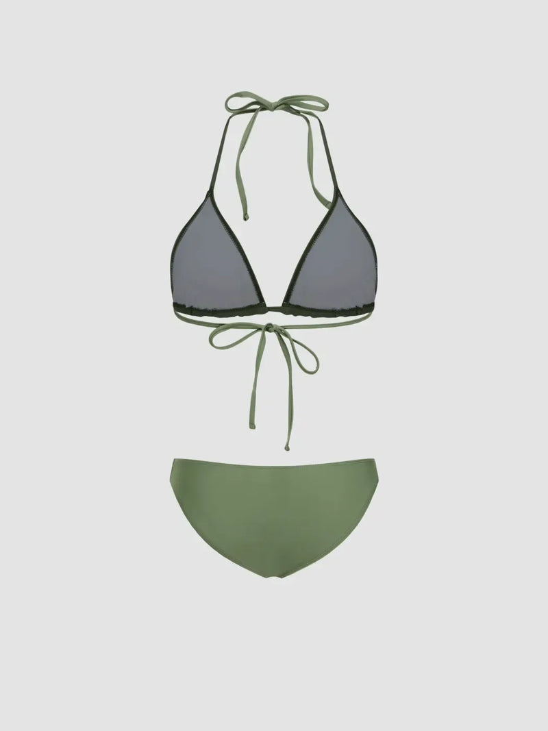 Bikini triangle dos nu à col halter avec sarong floral assorti