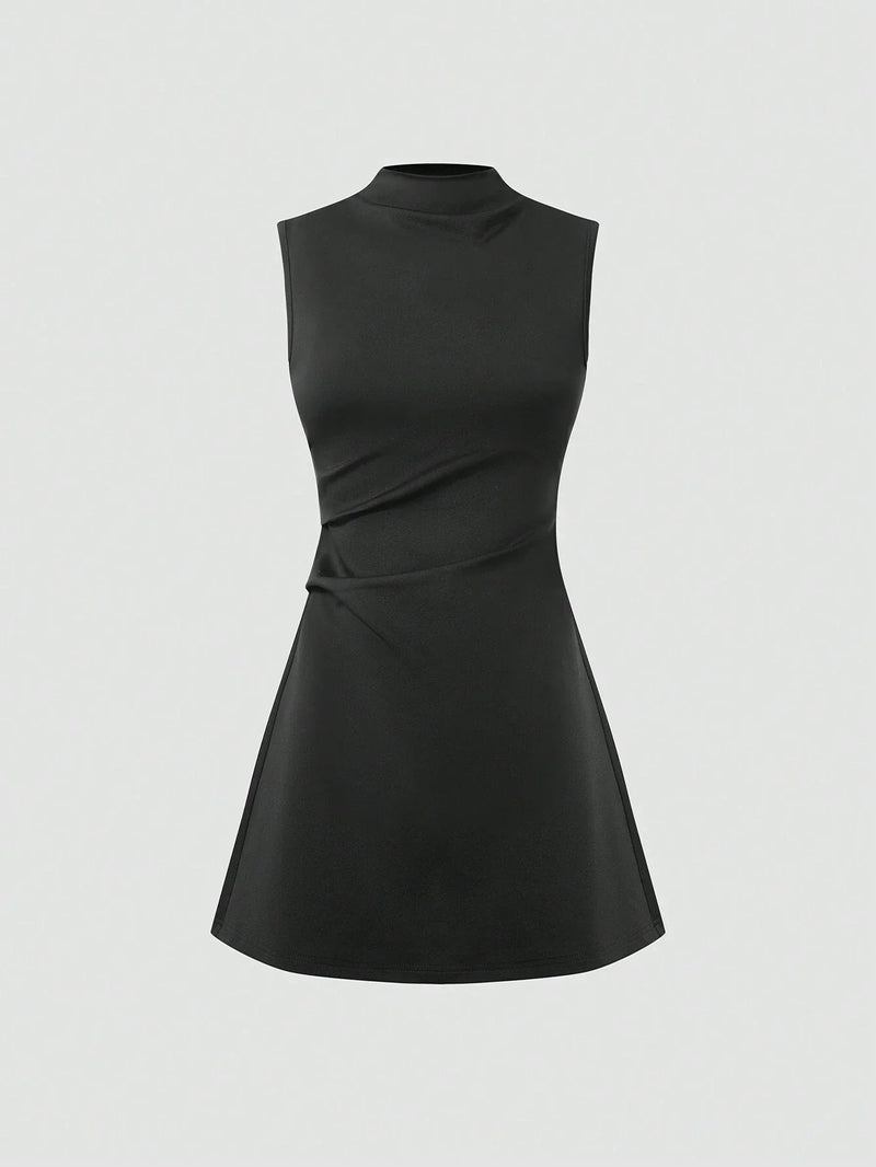 Robe trapèze à col montant sans manches