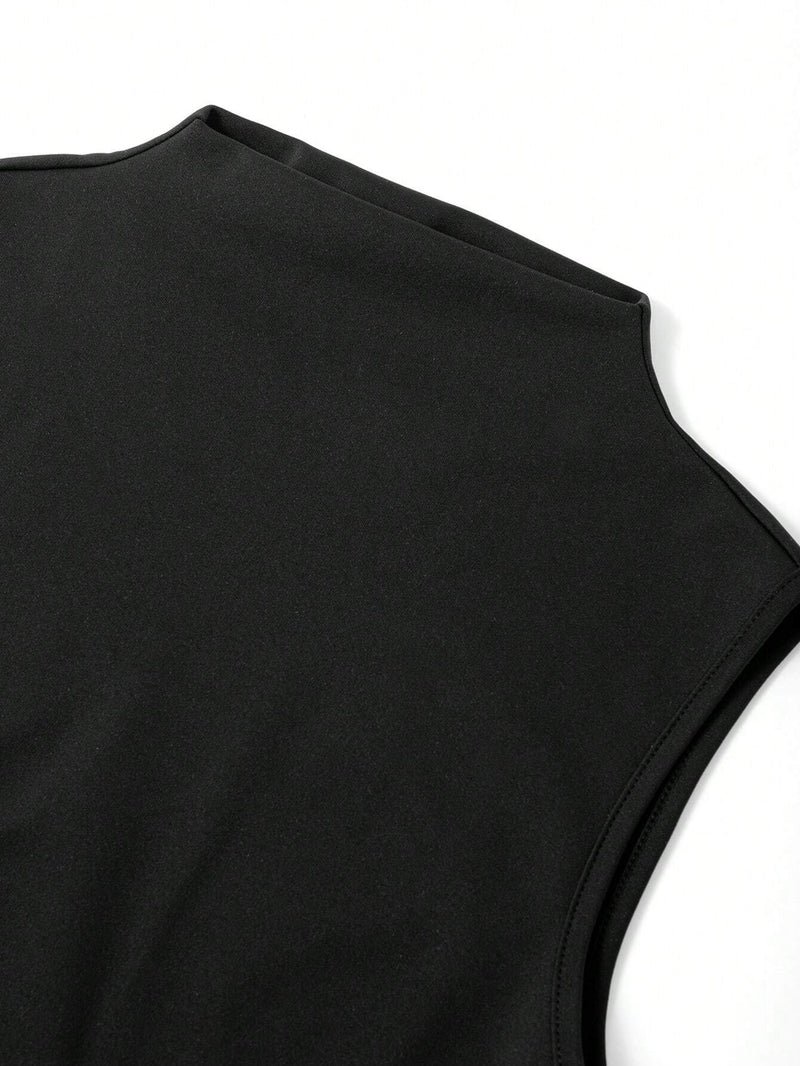 Robe trapèze à col montant sans manches