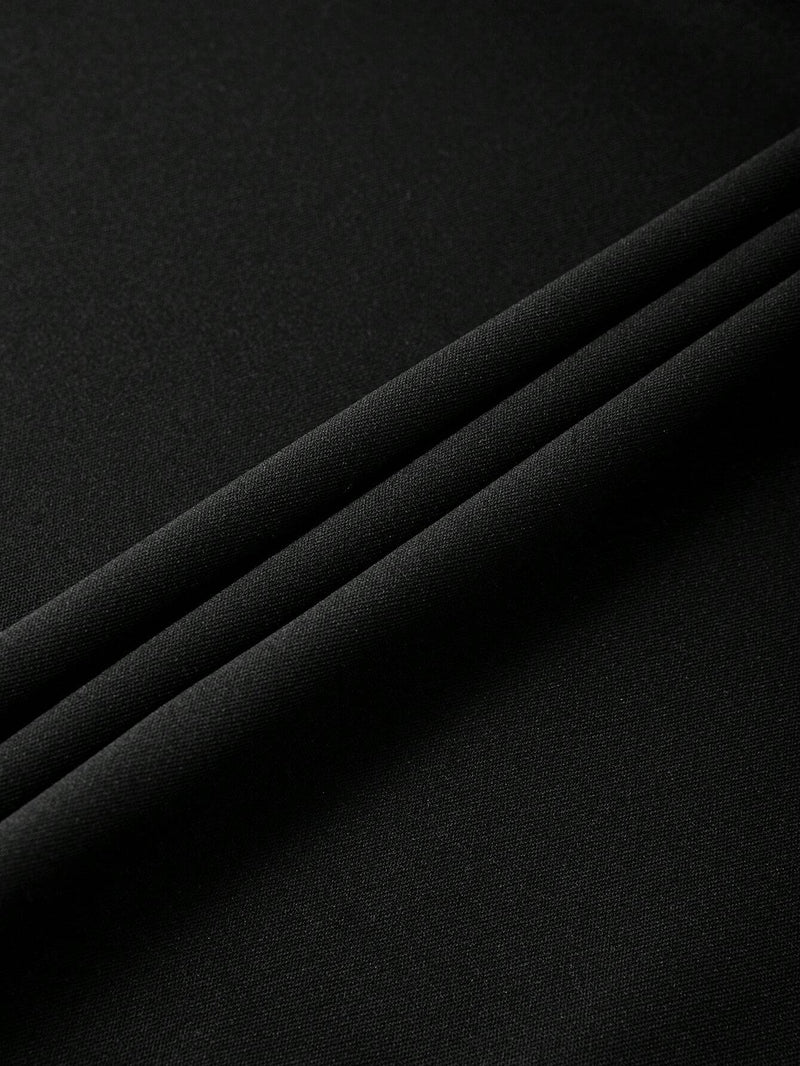 Robe trapèze à col montant sans manches