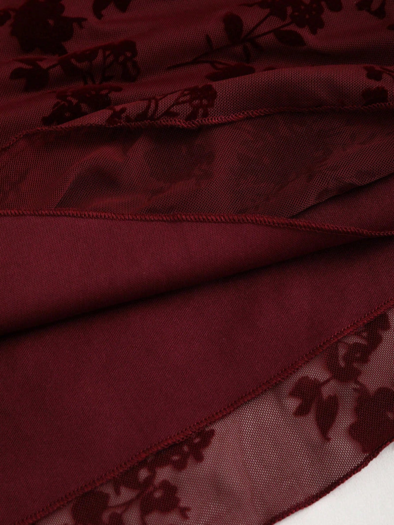 Robe courte à manches longues évasées vintage