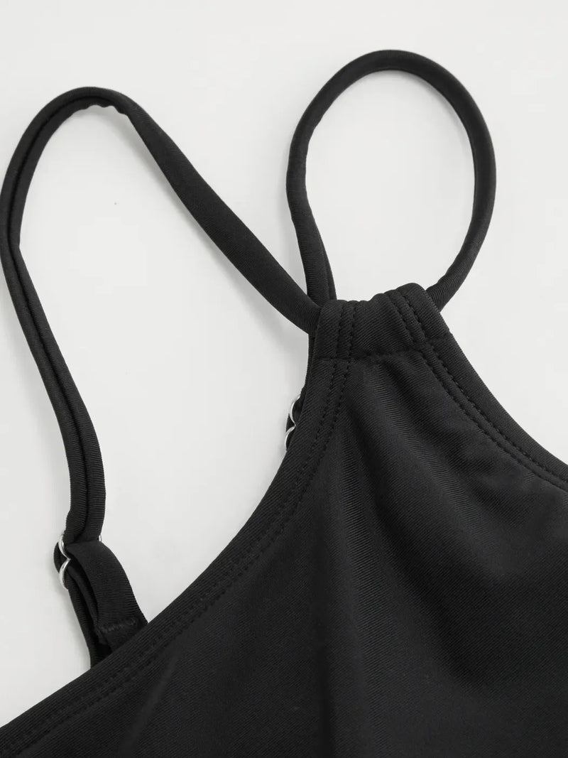 Maillot de bain une pièce asymétrique ruché à col original
