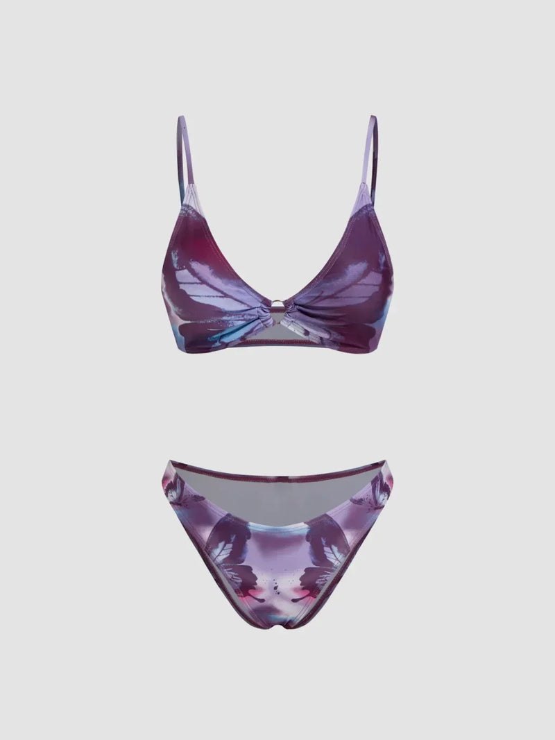 Ensemble bikini papillon avec col V anneau décoratif et sarong assorti