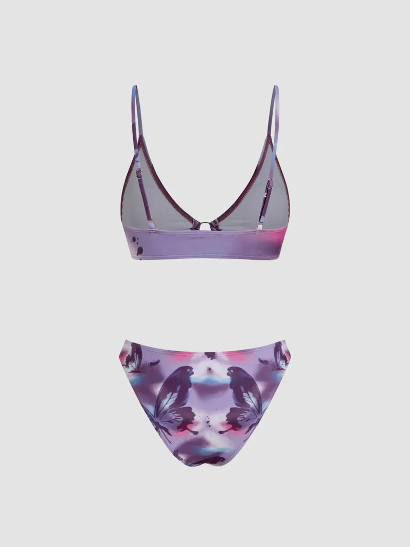 Ensemble bikini papillon avec col V anneau décoratif et sarong assorti