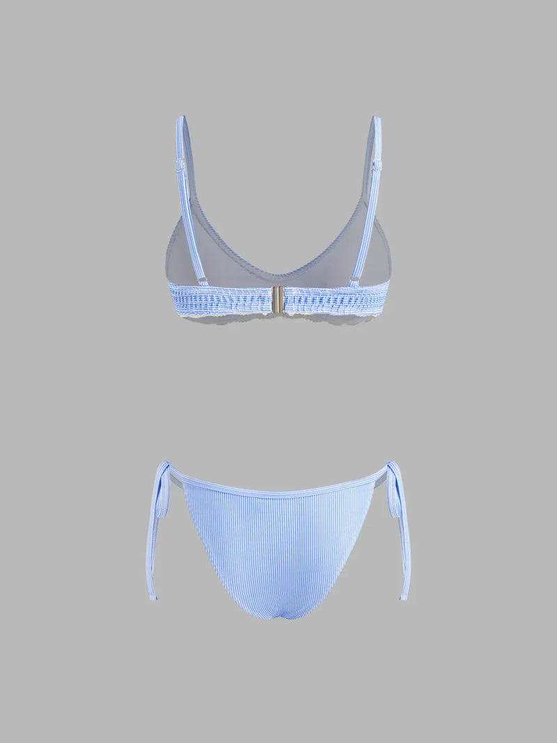 Ensemble bikini dentelle rayée à col V avec short de plage et bretelles réglables
