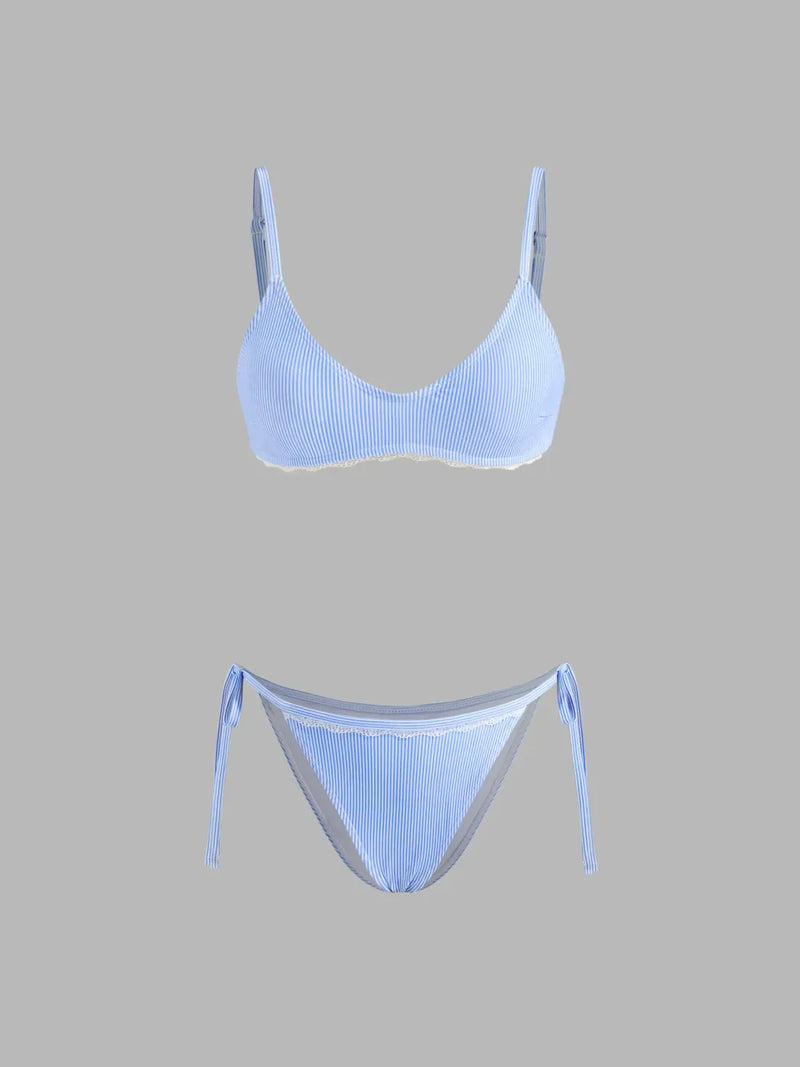 Ensemble bikini dentelle rayée à col V avec short de plage et bretelles réglables
