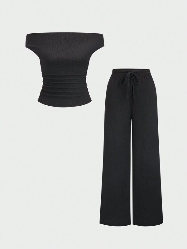 Ensemble deux pièces à épaules dénudées