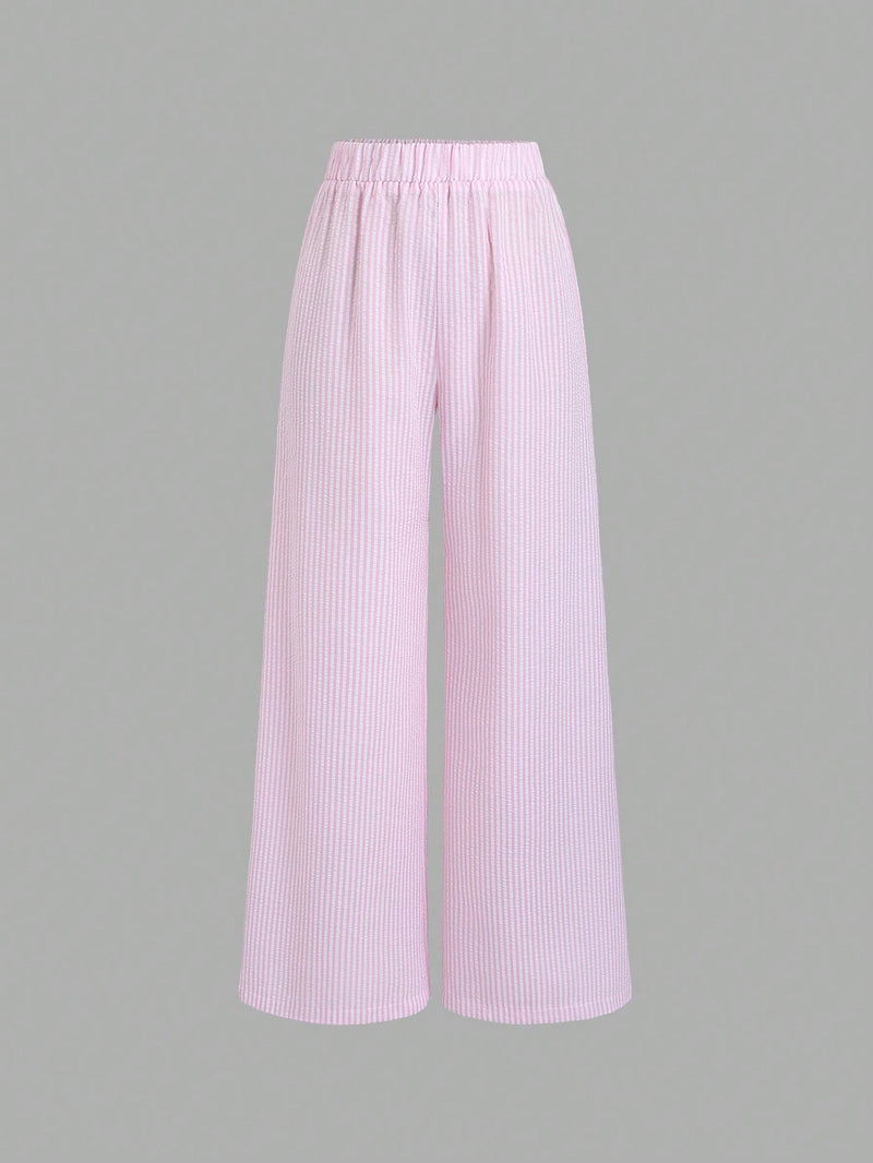 Ensemble deux pièces top rayé et pantalon long