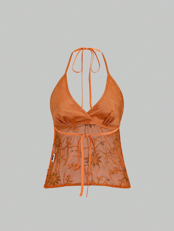 Top de plage bohème dos nu en tissu perlé