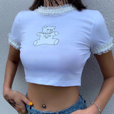 T-shirt with exposed navel