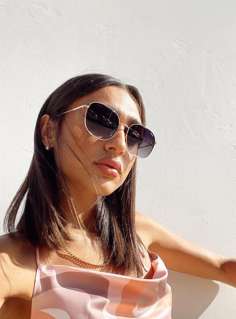 Whateveh Sunglasses Gold