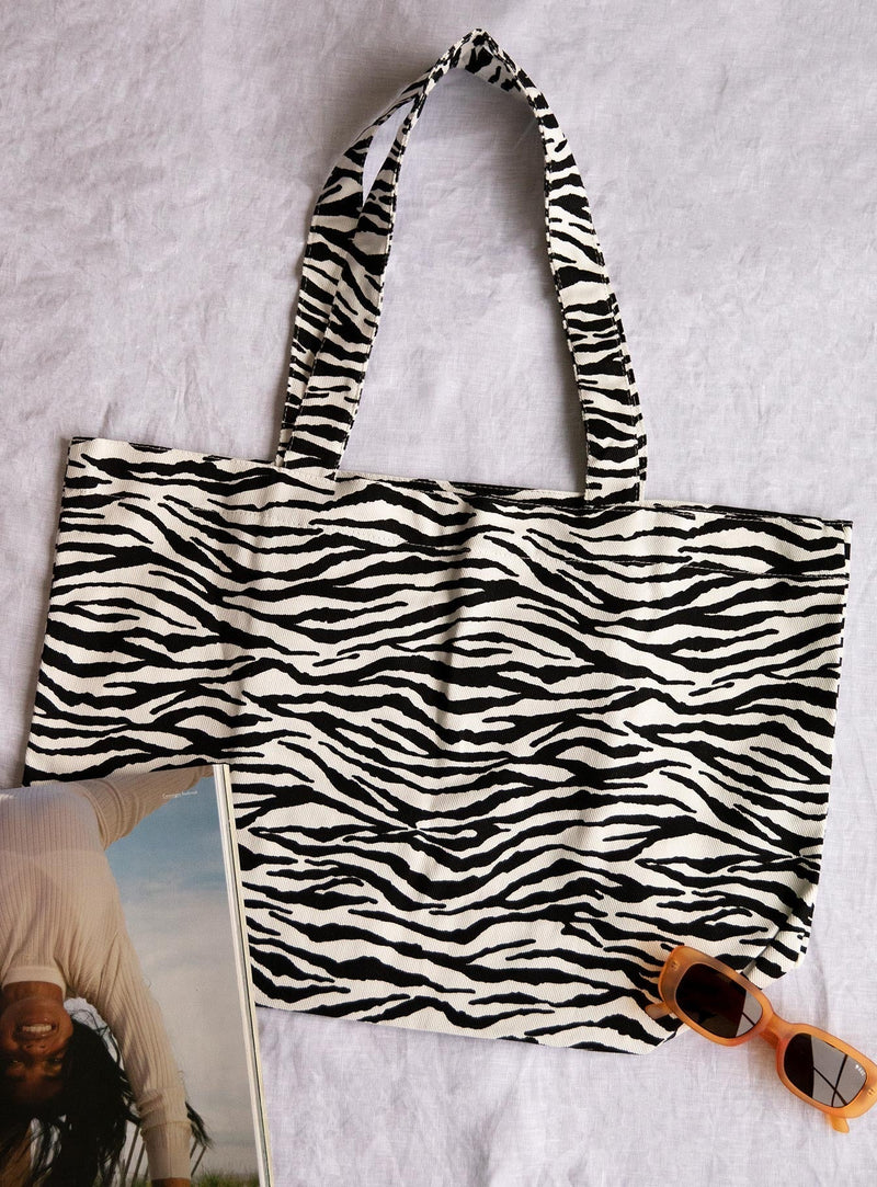 Bengal Babe Tote Black
