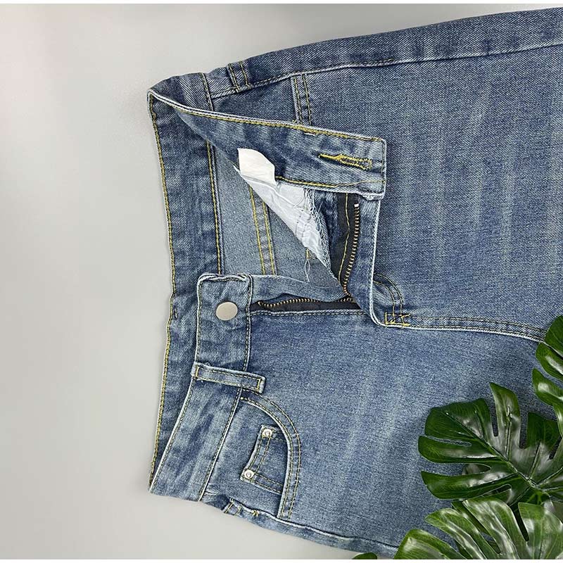 Slit Mopping Vintage Loose High Waist Jeans