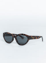 Quay Australia Totally Buggin Sunglasses Tort