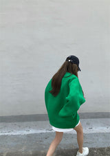 Round Neck Pullover Sweatshirt