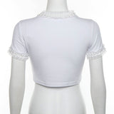 T-shirt with exposed navel