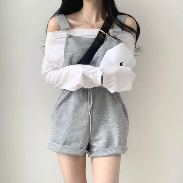 Overalls + Long-sleeved T-shirt