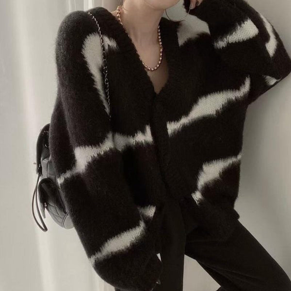 Loose Slimming Knit Sweater