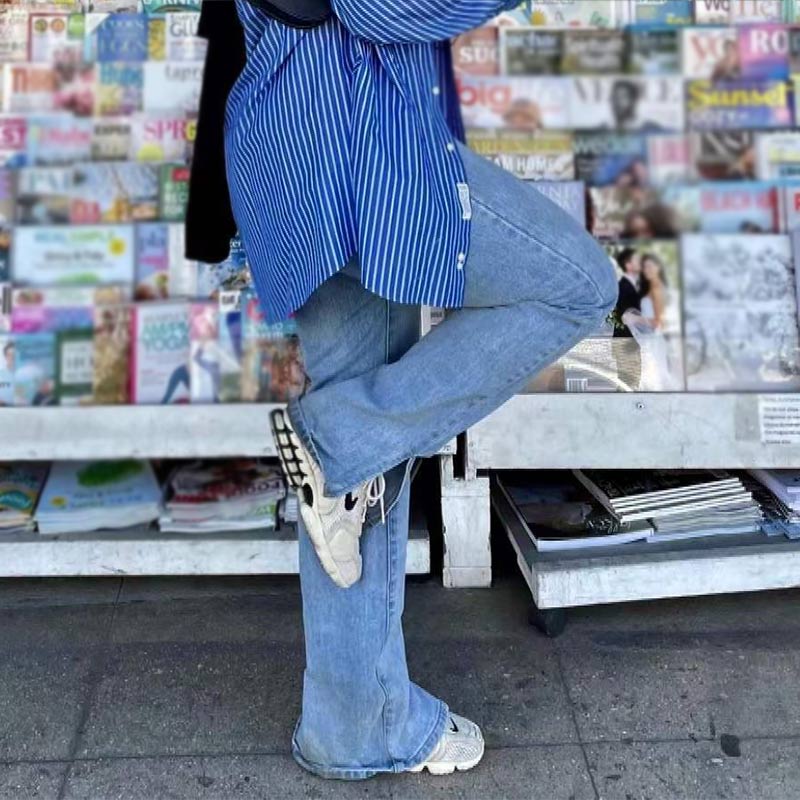 Slit Mopping Vintage Loose High Waist Jeans