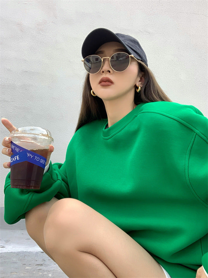 Round Neck Pullover Sweatshirt