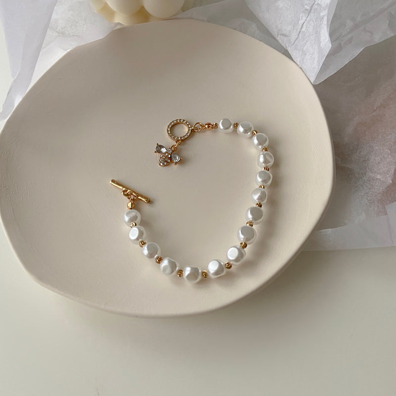 Pearl Pendant Bracelet