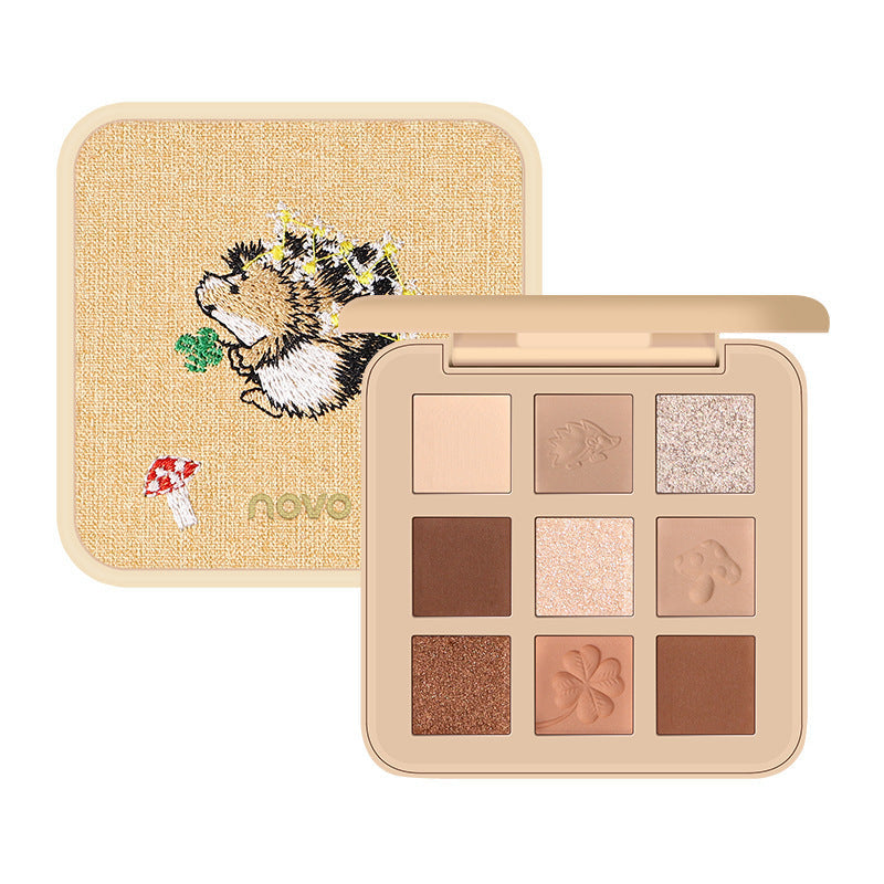 Phantom Of The Jungle Nine-color Eyeshadow Palette