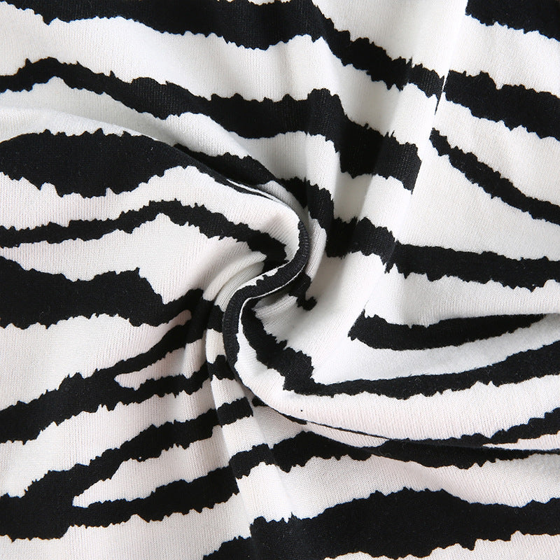 Contrast Color Halterneck Slim Fit Cropped Camisole