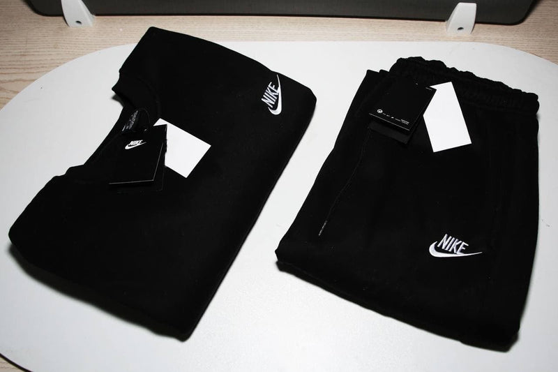 ENSEMBLE OG NIKE SWEATSHIRT+JOGGING