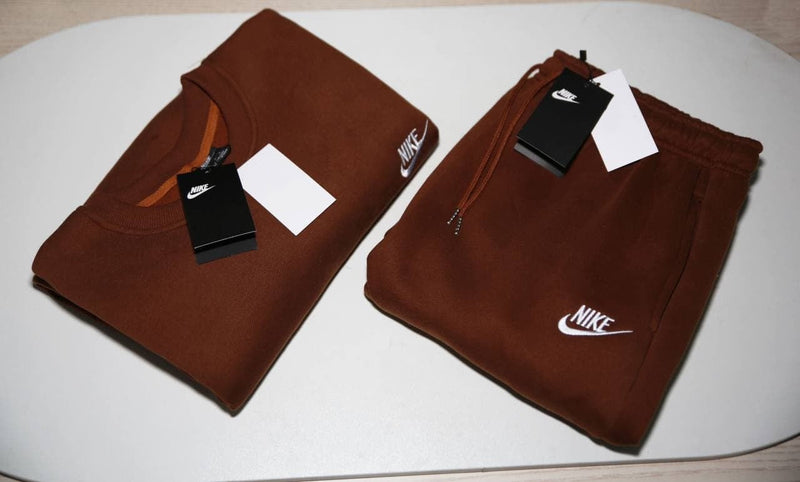 ENSEMBLE OG NIKE SWEATSHIRT+JOGGING
