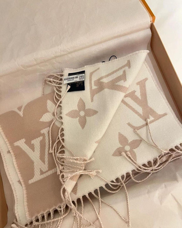 LV SCARF U8969