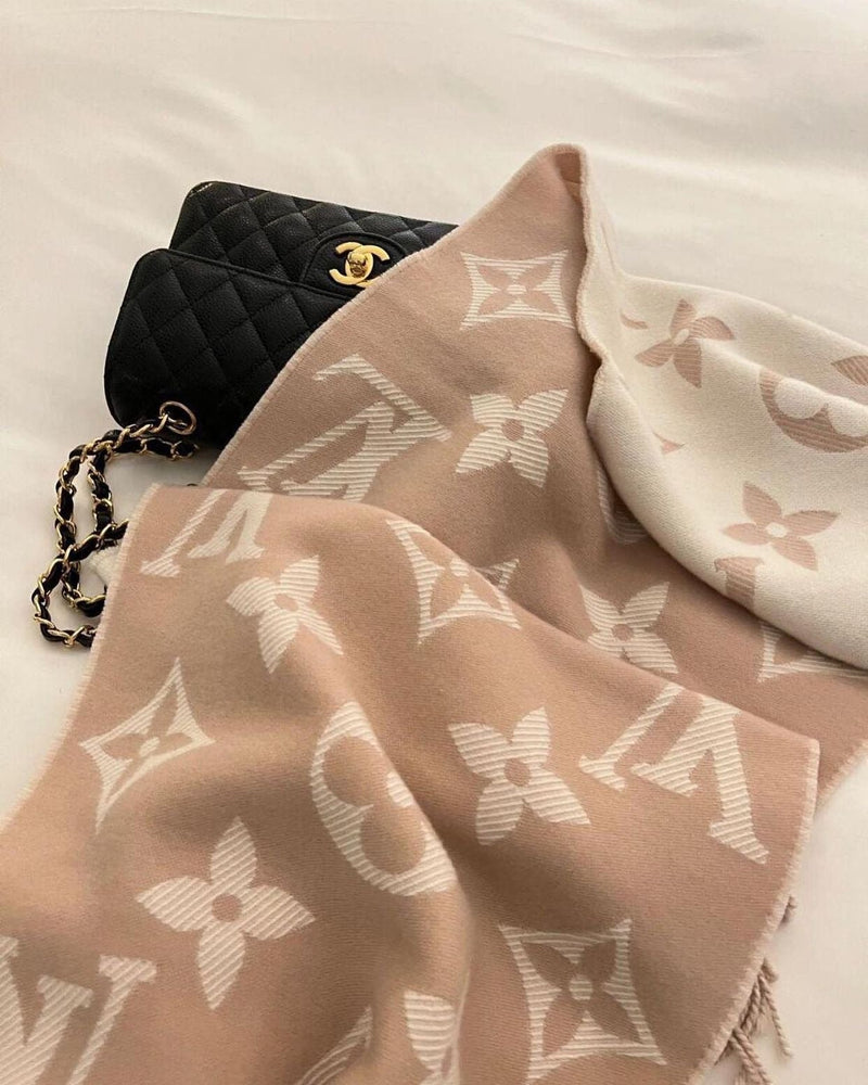 LV SCARF U8969