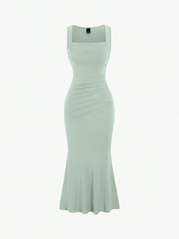 Robe longue sans manches de couleur unie
