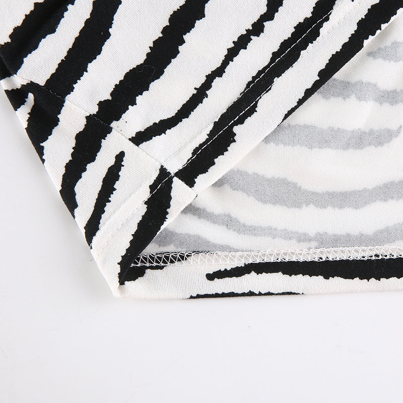 Contrast Color Halterneck Slim Fit Cropped Camisole