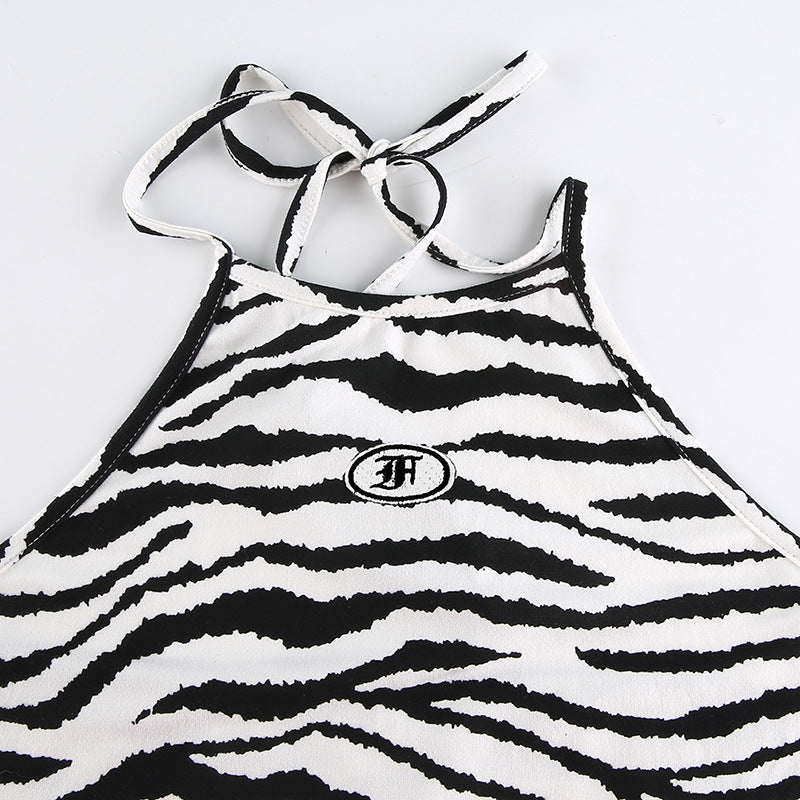 Contrast Color Halterneck Slim Fit Cropped Camisole