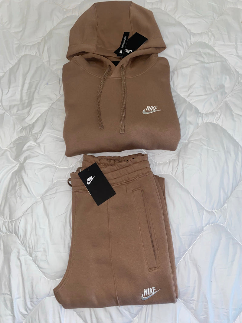 Ensemble Nike tech fleece marron 🤎