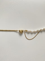 COLLIER ELLIE