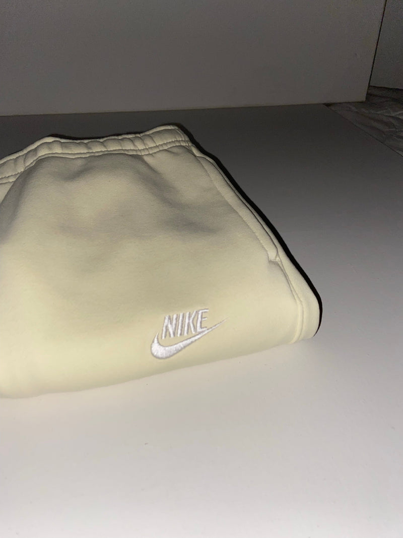 Jogging nike coconut