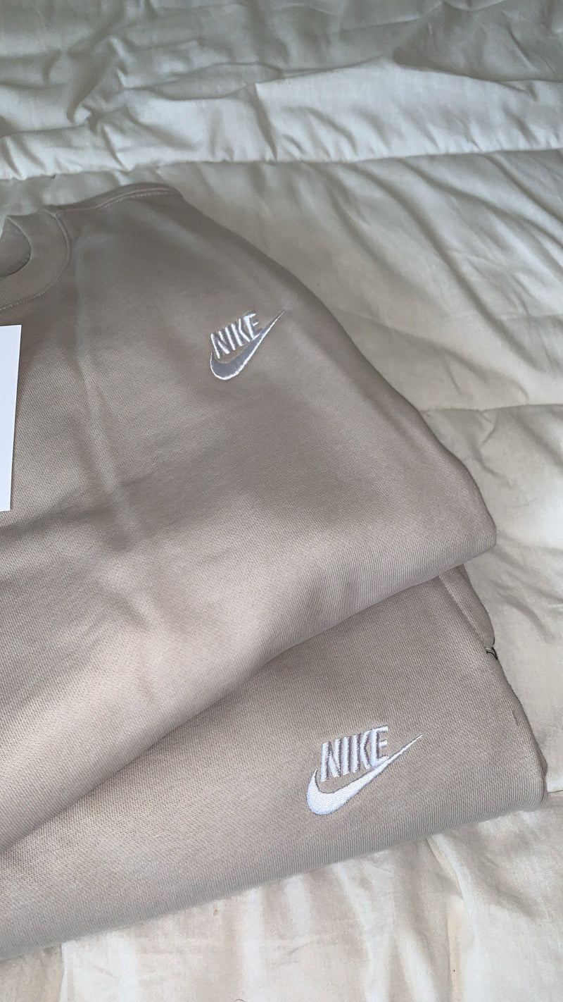 Ensemble nike beige